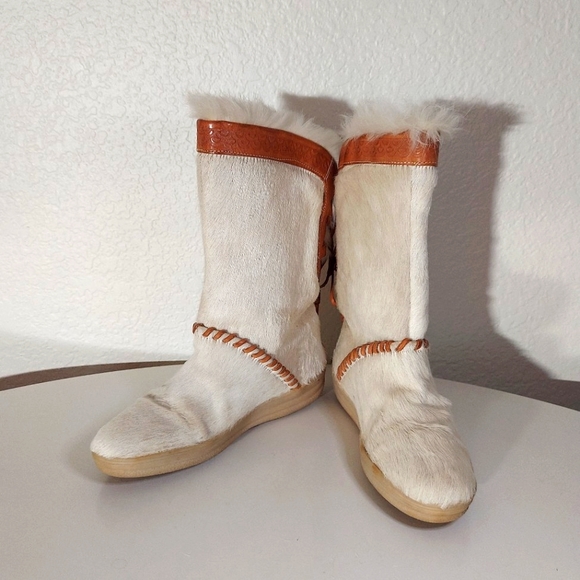 Diadora Vintage White Fur & Leather Wedge Heel Boots - Picture 8 of 16